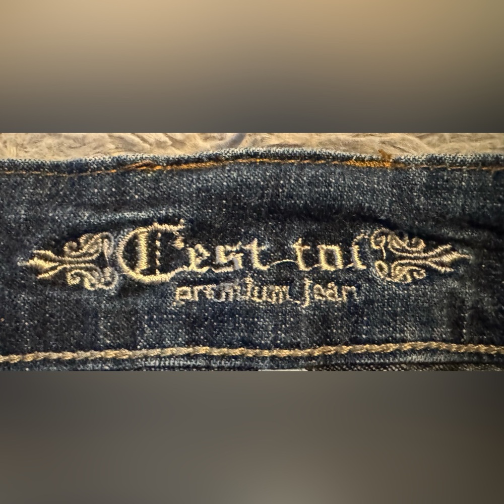 C’est-Toi Premium Y2K Denim Blue Cropped Jeans w/ Stretch & Rhinestone Buttons - Picture 7 of 14